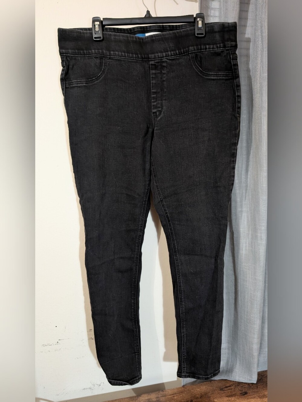 Rockstar Super Skinny Jeggings Old Navy Mid Rise Size 16